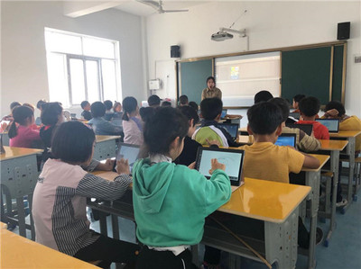 安徽移動信息化服務(wù)賦能鄉(xiāng)村治理，智慧教育點亮鄉(xiāng)村振興新未來